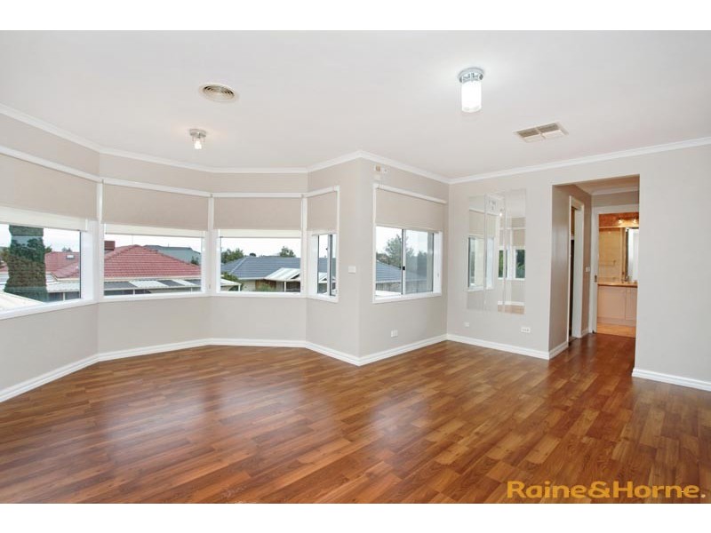 26 O’Donnell Drive, Caroline Springs VIC 3023