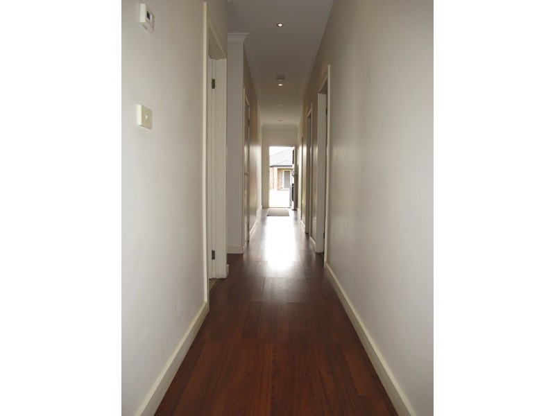 42 Dickerson Way, Caroline Springs VIC 3023