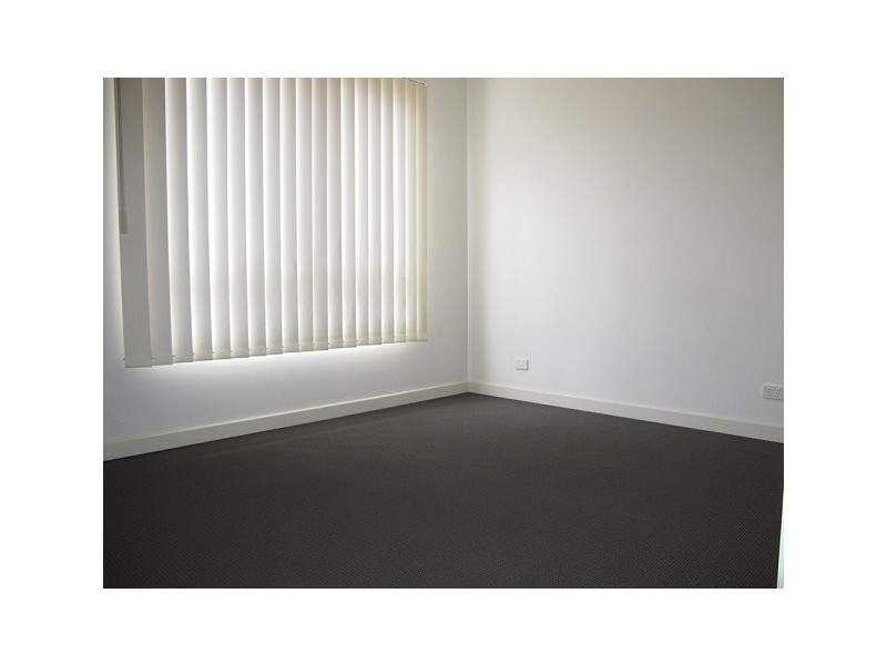 42 Dickerson Way, Caroline Springs VIC 3023