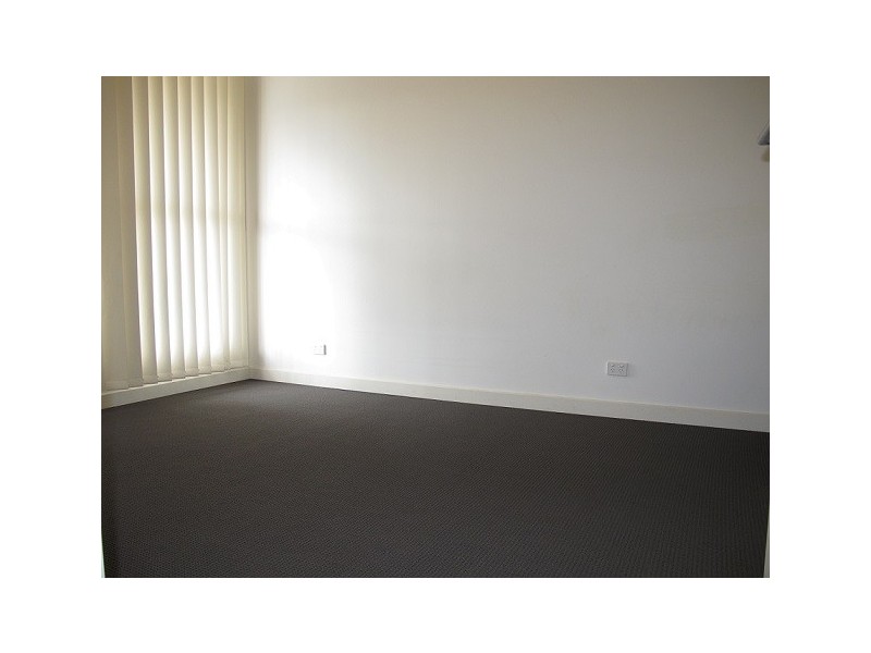 42 Dickerson Way, Caroline Springs VIC 3023