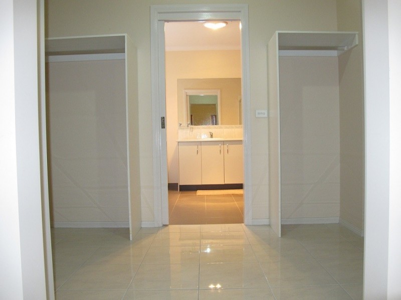 11 Tambo Crescent, Taylors Hill VIC 3037