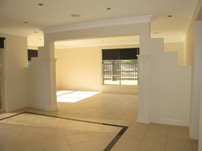 20 University Drive, Taylors Hill VIC 3037