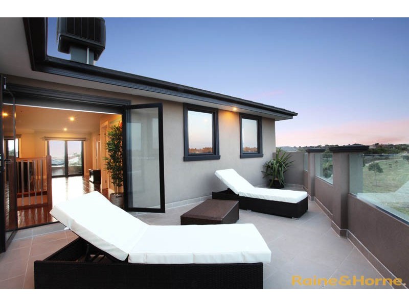 53 Olsen Retreat, Caroline Springs VIC 3023