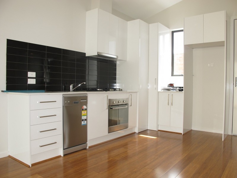 3/17 Maher Street, Fawkner VIC 3060