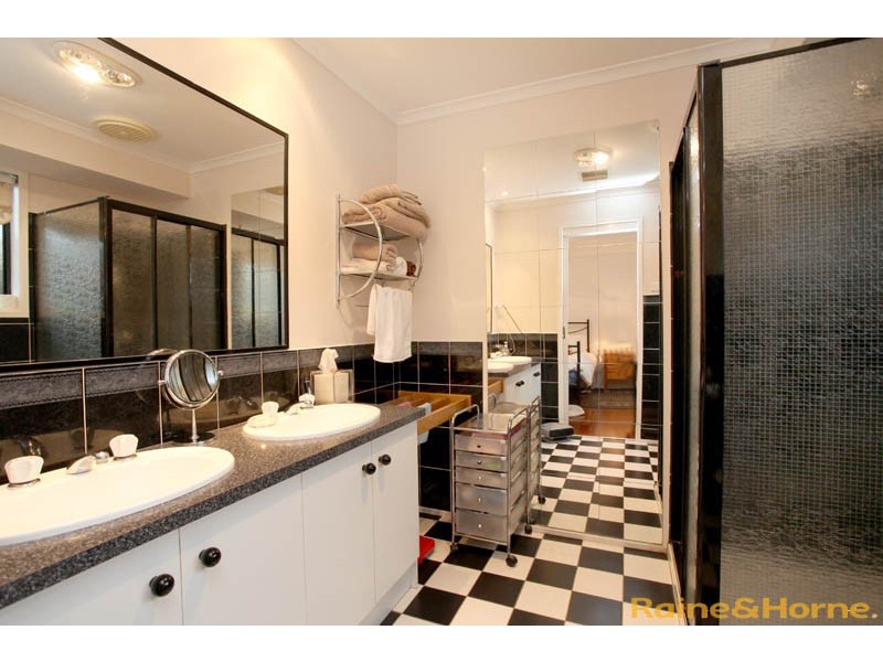 20 Dulcify Court, Keilor Downs VIC 3038