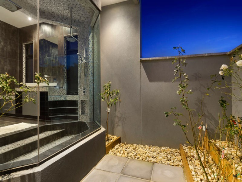 12 Laburnum Place, Hillside VIC 3037