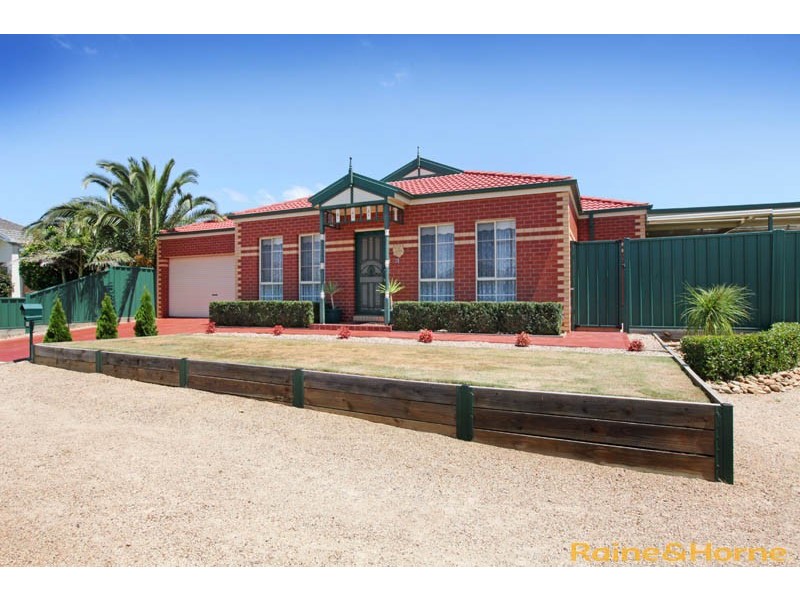 21 Ozzimo Drive, Hillside VIC 3037