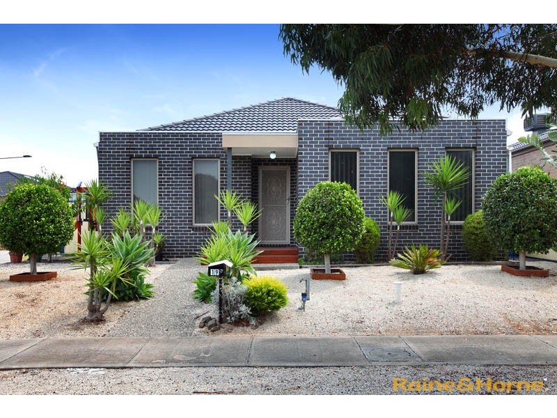19 Manny Paul Circuit, Burnside Heights VIC 3023