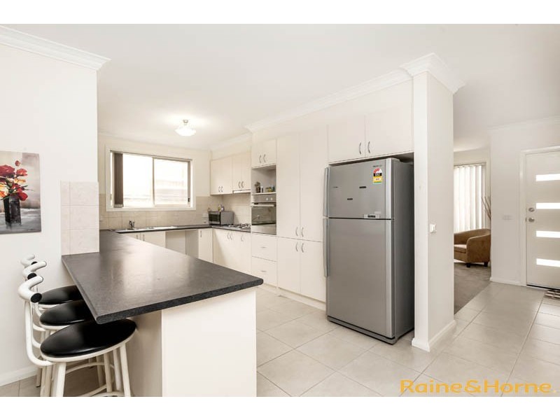 19 Manny Paul Circuit, Burnside Heights VIC 3023