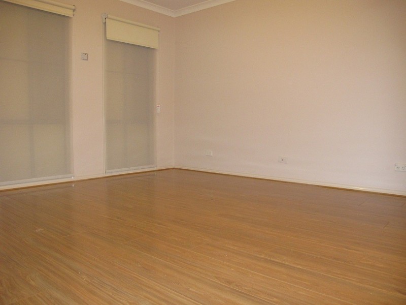 92 Glenbruar Drive, Hillside VIC 3037