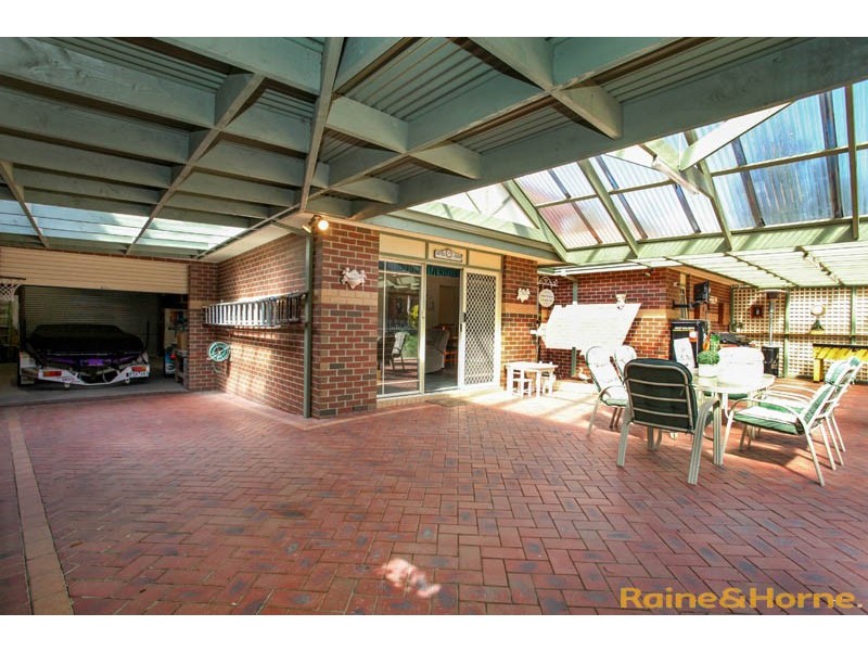 34 Bedingham Drive, Hillside VIC 3037