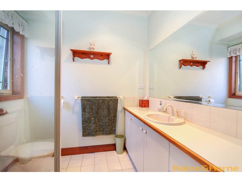 34 Bedingham Drive, Hillside VIC 3037