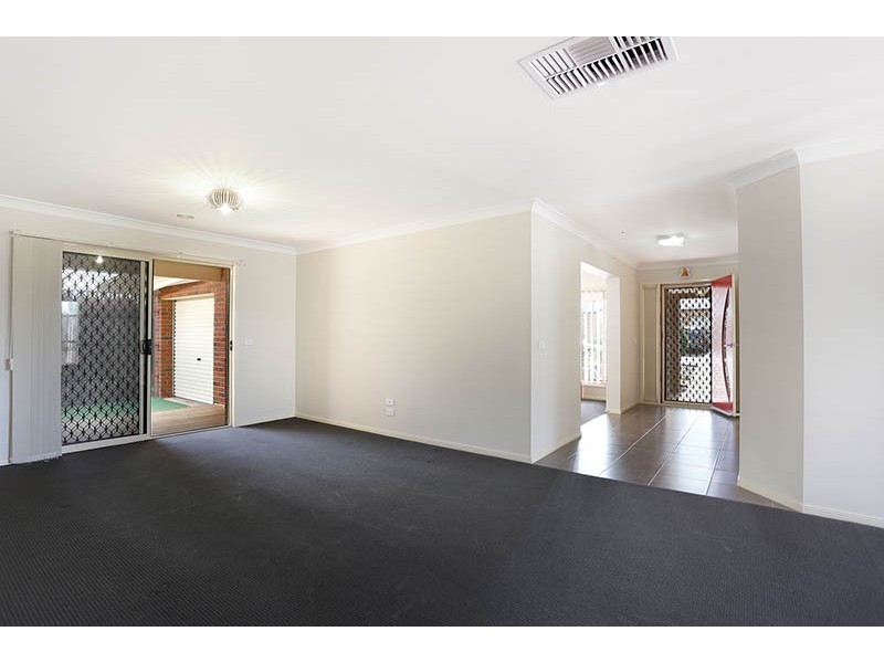 25 Wills Terrace, Burnside Heights VIC 3023