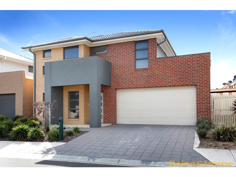 40 Eloura Circuit, Taylors Hill VIC 3037