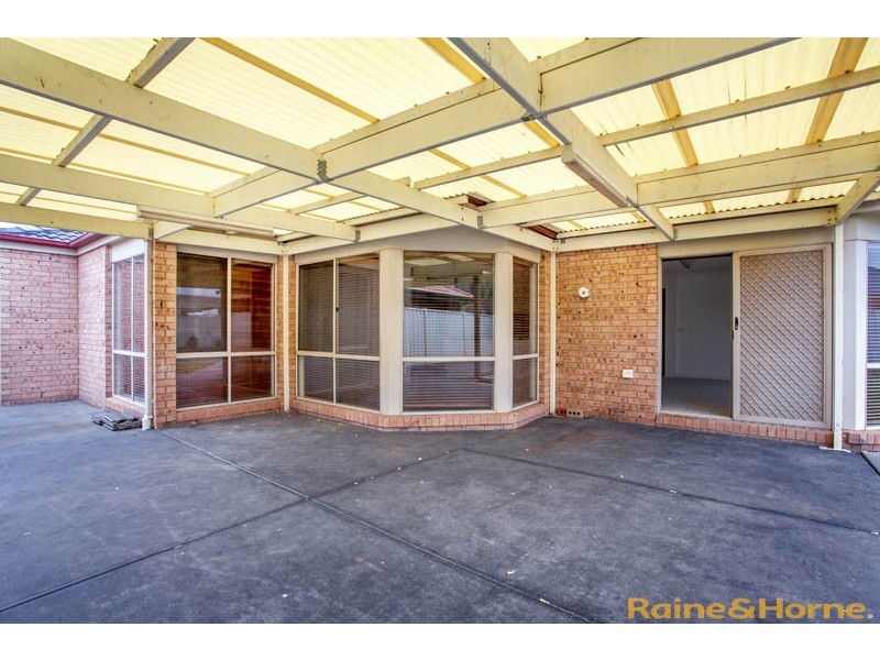 70 Jamieson Terrace, Taylors Hill VIC 3037