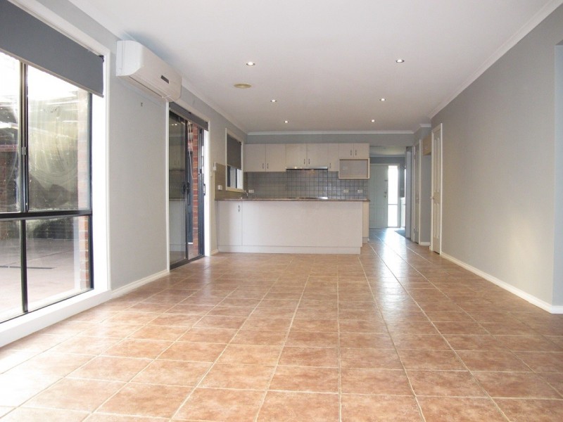 53 Capesthorne Drive, Derrimut VIC 3030