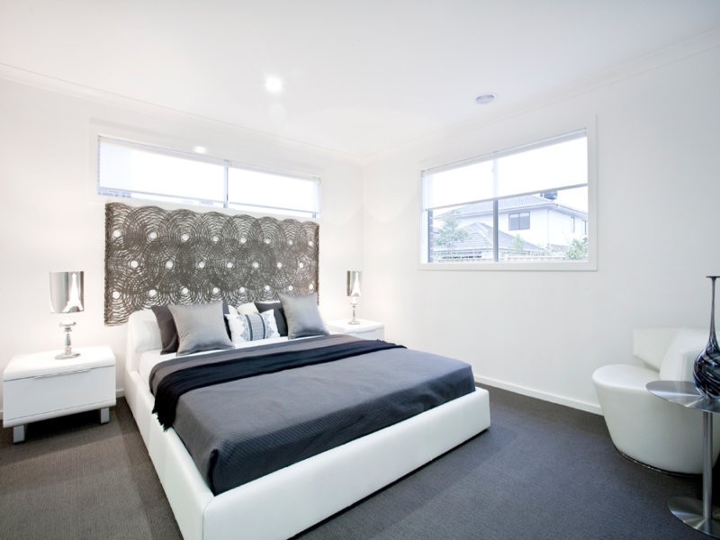 31 Peppermint Grove, Taylors Hill VIC 3037