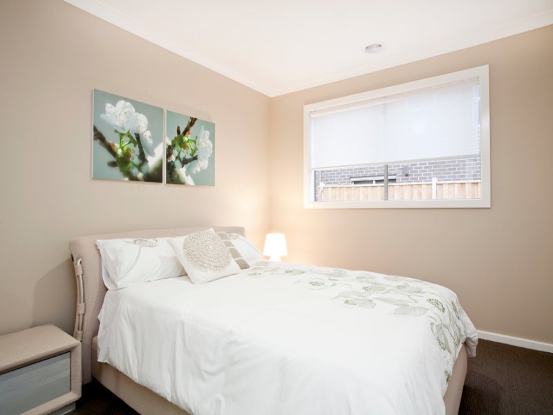 31 Peppermint Grove, Taylors Hill VIC 3037
