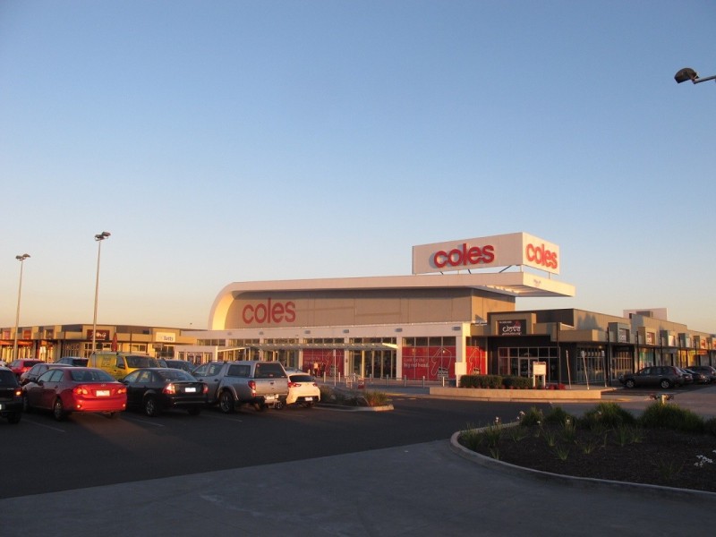 24 Redcliffe Terrace, Taylors Hill VIC 3037