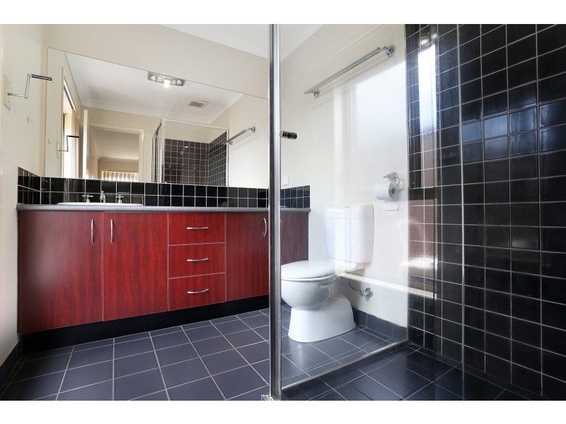 25 Wills Terrace, Burnside Heights VIC 3023