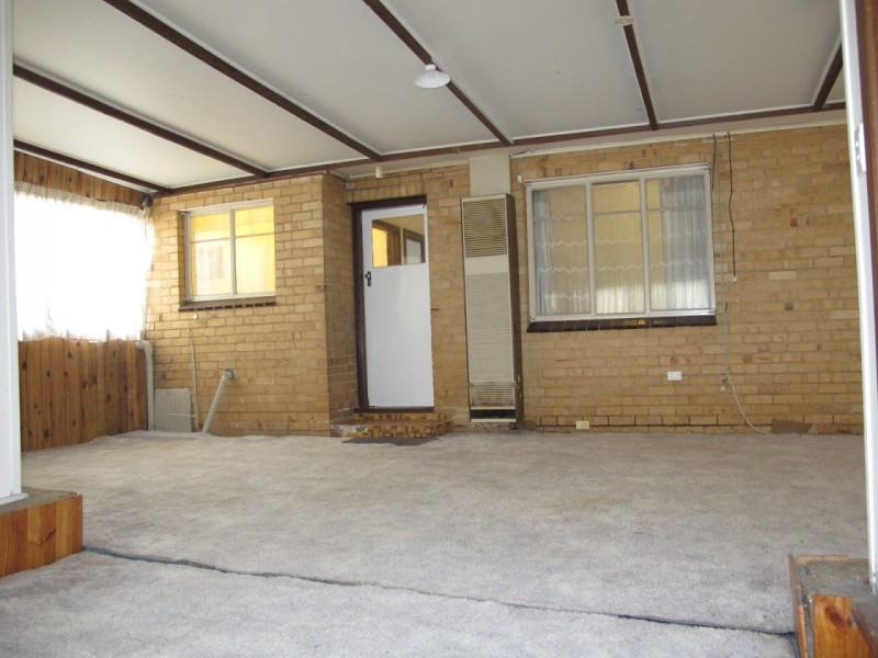 65 Avondale Avenue, St Albans VIC 3021