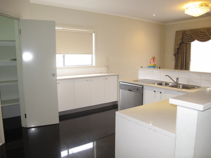 3 Magazine Avenue, Cairnlea VIC 3023