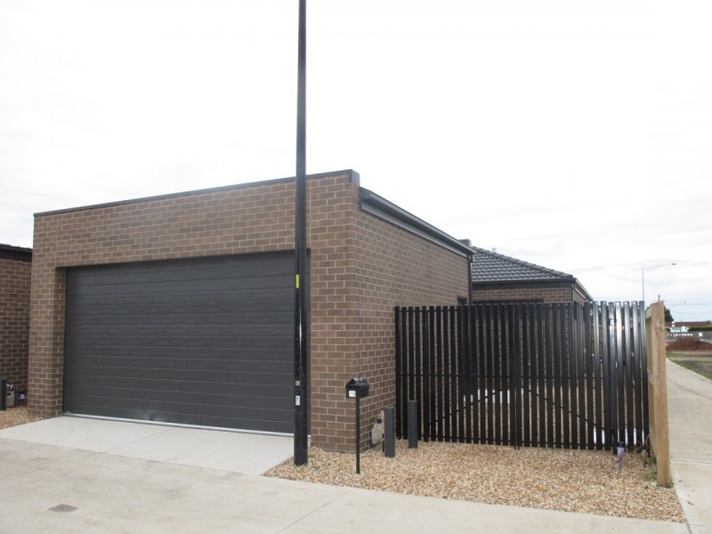 15 Stable Lane, Diggers Rest VIC 3427