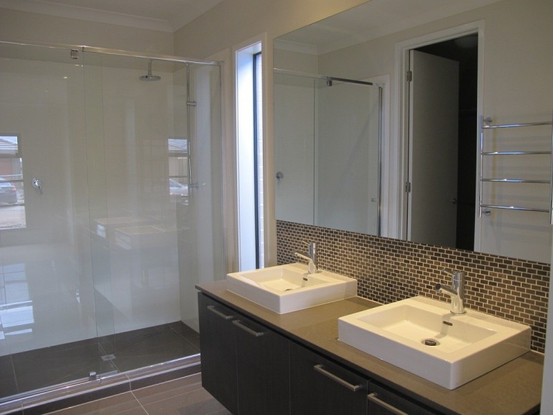 Lot 112 (17) Carmine Circuit, Burnside VIC 3023