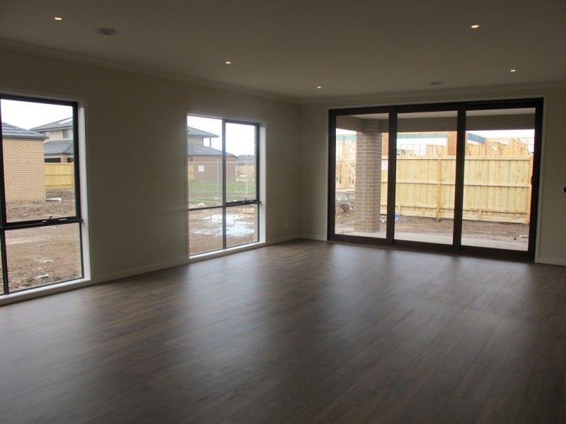 Lot 112 (17) Carmine Circuit, Burnside VIC 3023