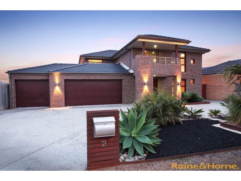 2 Druitt Place, Taylors Hill VIC 3037