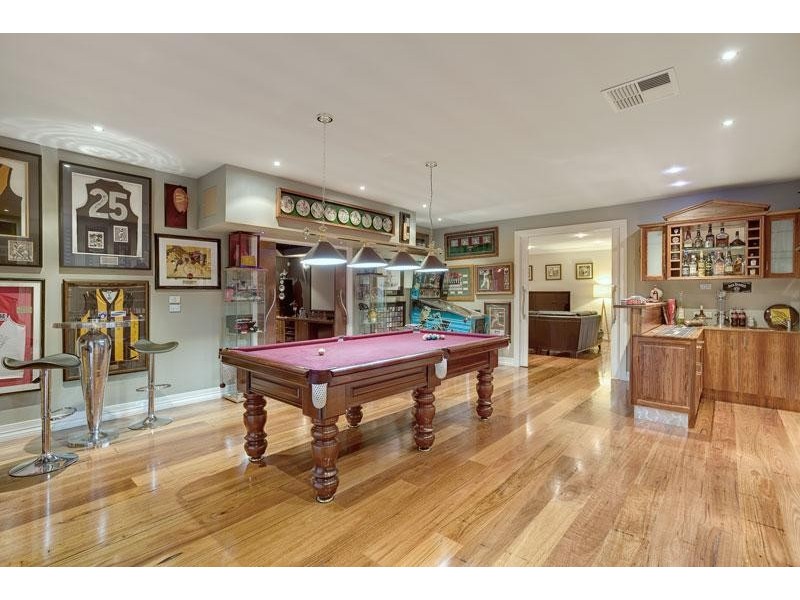 43 The Regency, Hillside VIC 3037