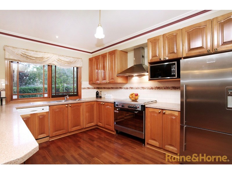 12 King Circuit, Caroline Springs VIC 3023