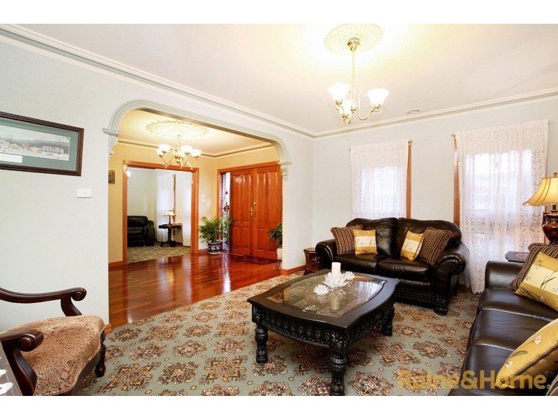 12 King Circuit, Caroline Springs VIC 3023