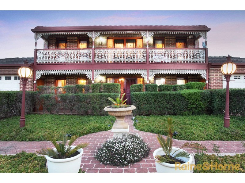 12 King Circuit, Caroline Springs VIC 3023