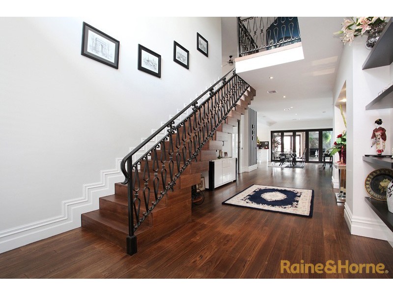 15 The Grange, Caroline Springs VIC 3023