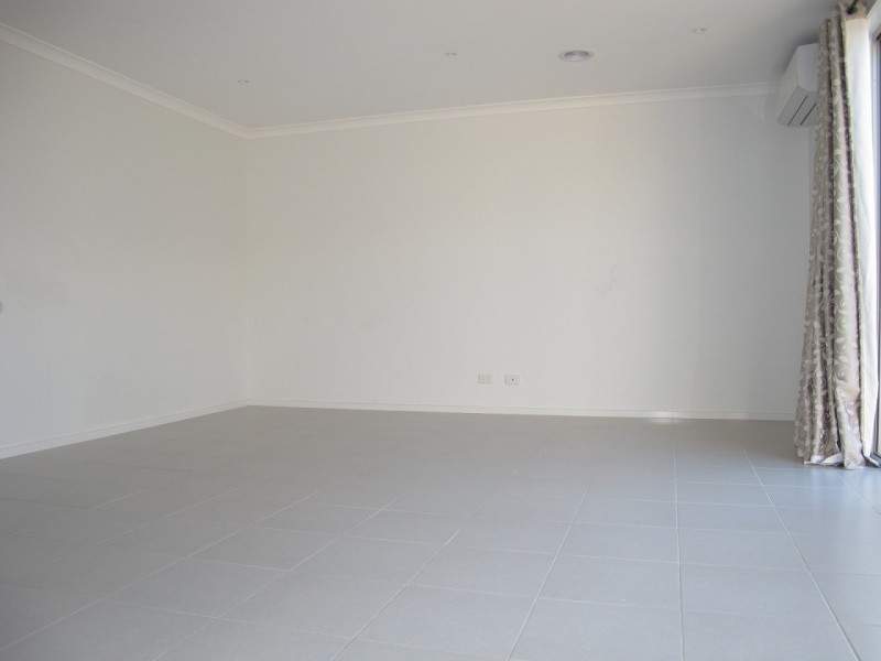 66 Rowling Street, Plumpton VIC 3335