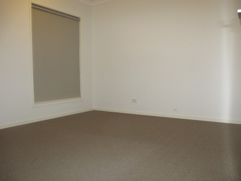 66 Rowling Street, Plumpton VIC 3335