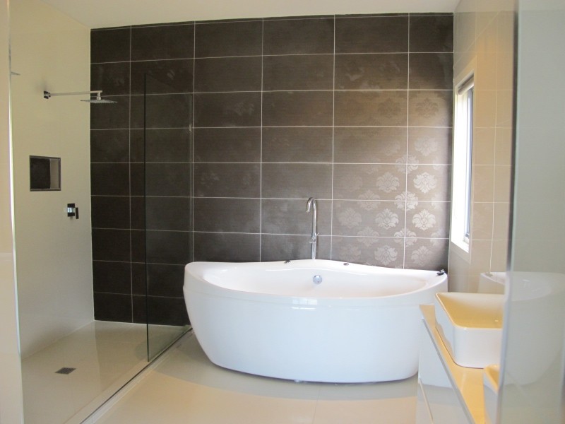 26 Monckton Place, Caroline Springs VIC 3023