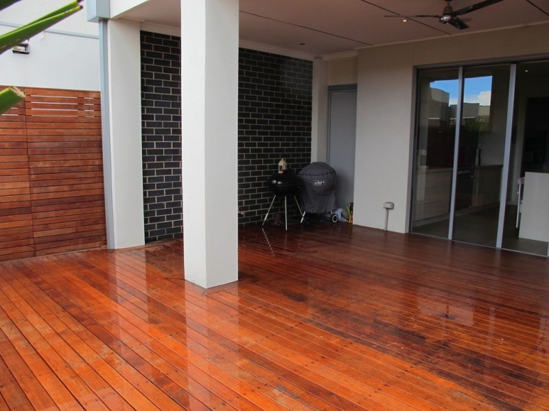 26 Monckton Place, Caroline Springs VIC 3023