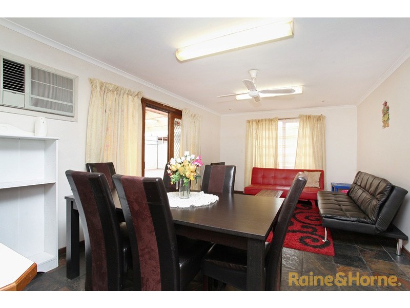 312 Taylors Road, Delahey VIC 3037