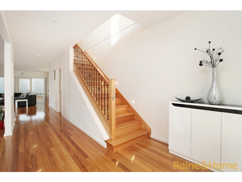 1 Arroyo Place, Caroline Springs VIC 3023