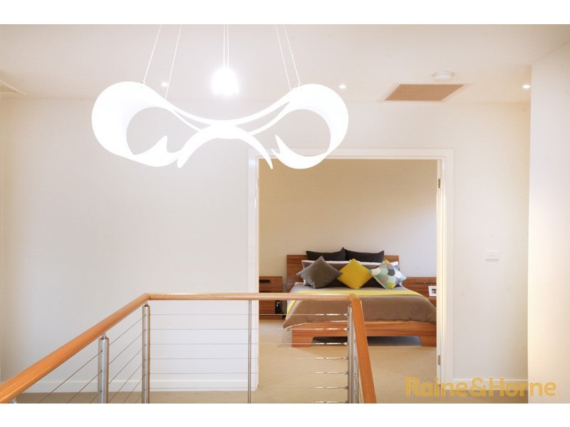 36 George Street, Taylors Hill VIC 3037