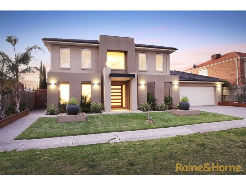 36 George Street, Taylors Hill VIC 3037