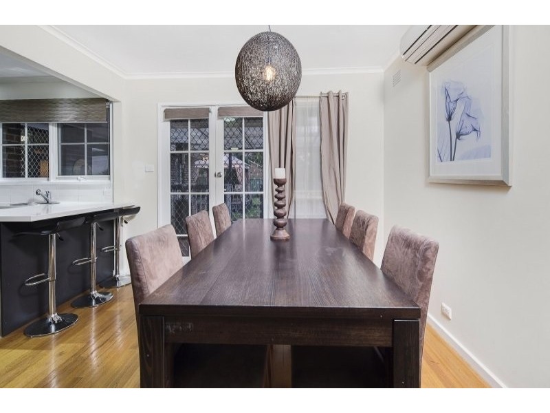 4 Crosbie Court, Sunbury VIC 3429