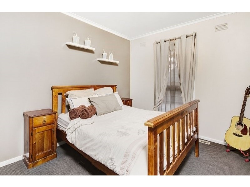 4 Crosbie Court, Sunbury VIC 3429