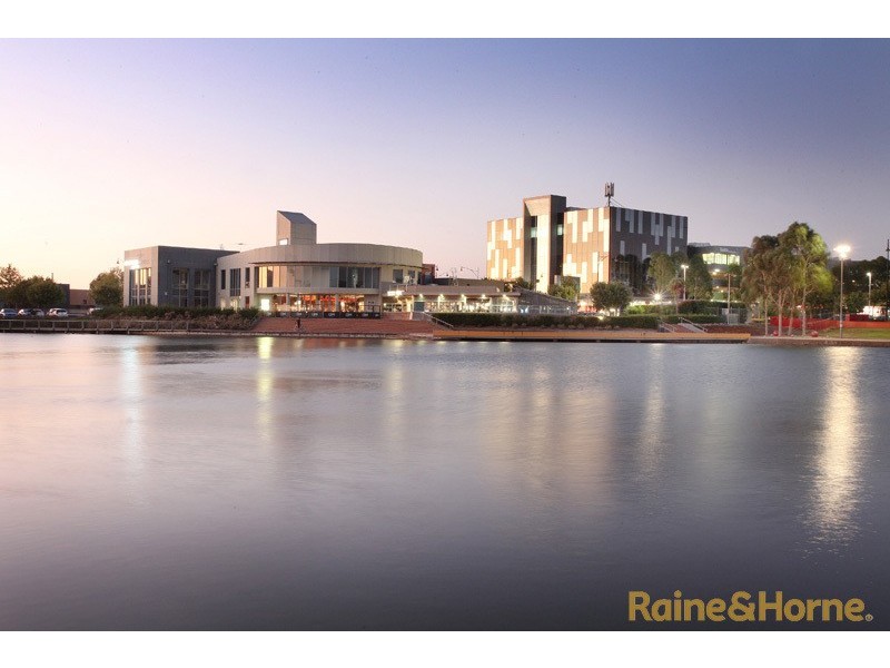 9 Coppin Lane, Caroline Springs VIC 3023