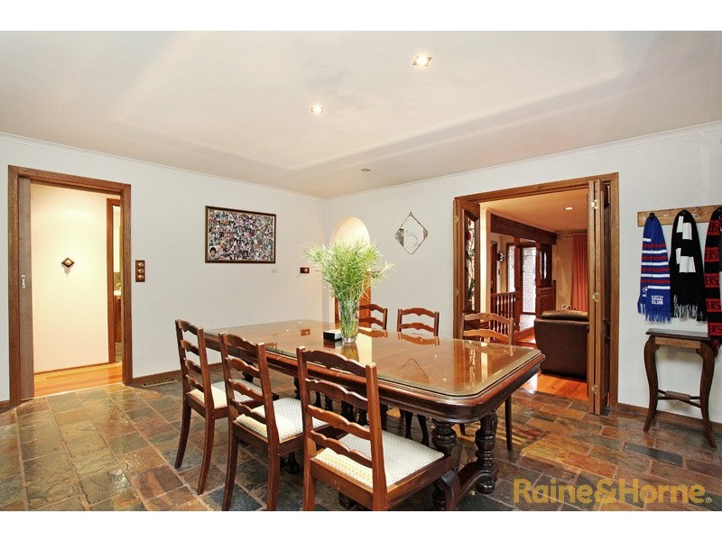 9 Goldsworthy Court, Kings Park VIC 3021