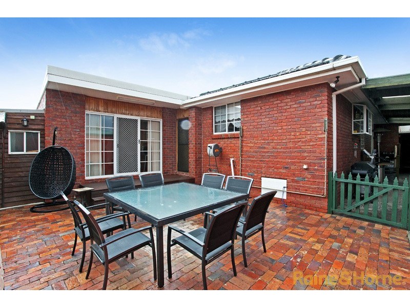 9 Goldsworthy Court, Kings Park VIC 3021