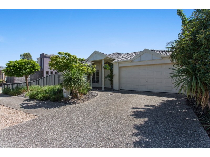 5 Cassan Way, Caroline Springs VIC 3023