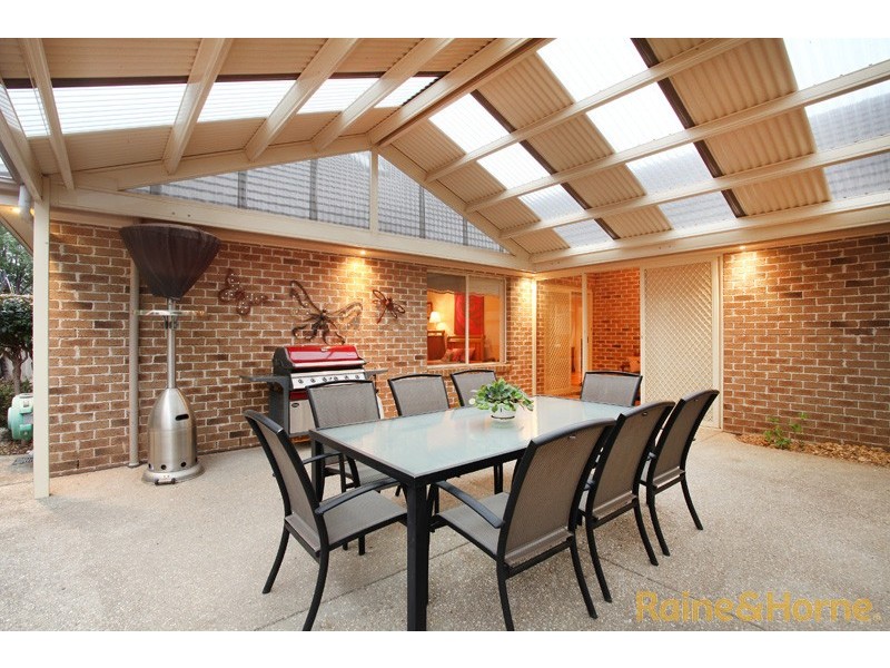 3 Tyrell Walk, Caroline Springs VIC 3023